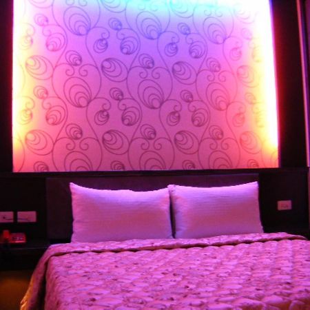Baseball Hotel Hsinchu Extérieur photo