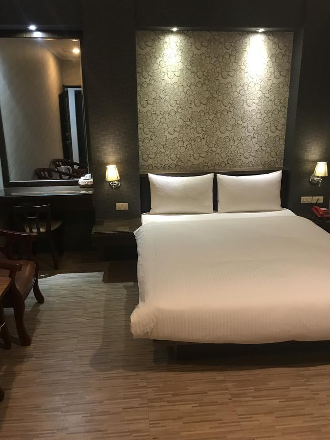 Baseball Hotel Hsinchu Extérieur photo