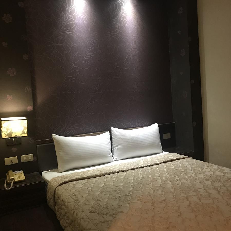 Baseball Hotel Hsinchu Extérieur photo