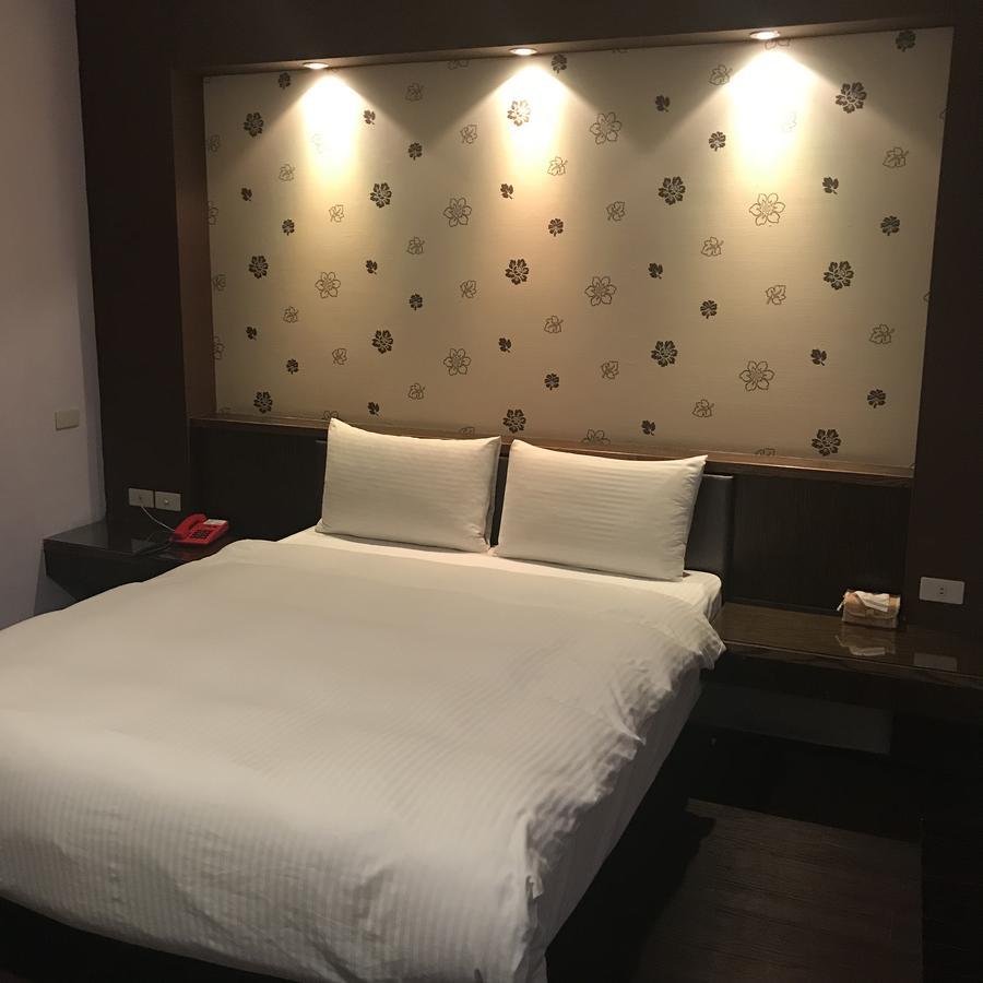 Baseball Hotel Hsinchu Extérieur photo